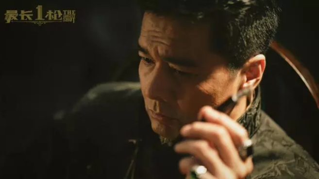 電影《最長一槍》 各方大佬均已入局 終極大戰一觸即發 電影《最長一槍》 各方大佬均已入局 終極大戰一觸即發