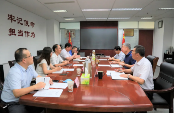 省委宣傳部副部長魏長民帶領部政策法規研究室同志來山影集團調研指導 省委宣傳部副部長魏長民帶領部政策法規研究室同志來山影集團調研指導