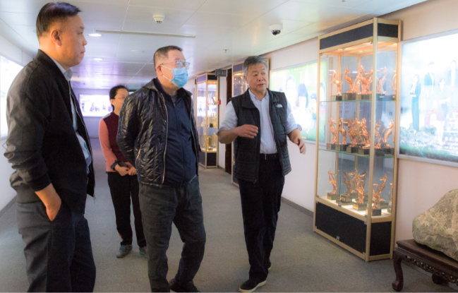 《闖關(guān)東》原班人馬十二年之后再聚首 打造史詩工業(yè)長卷《老工人》